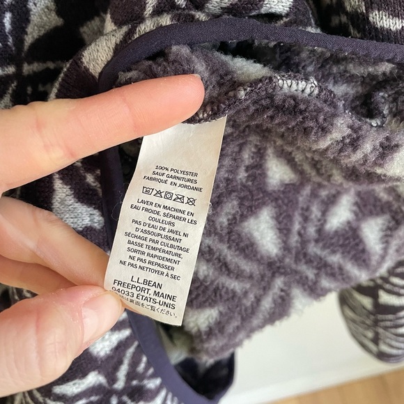 L.L. Bean Retro Geo Print Sweater Fleece Pullover - Dark Purple - Size Medium - Picture 11 of 12